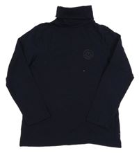 Tmavomodrý rolák s nápisem Jacadi