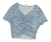 Světlemodro-bílé květované crop tričko s nařasením Shein