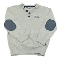 Světlešedý melírovaný svetr s knoflíky a nápisem C&A