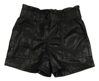 Černé koženkové kraťasy Matalan