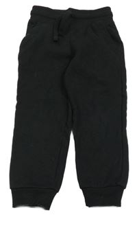 Černé tepláky Primark