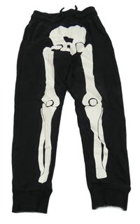 Černé tepláky s kostrou H&M
