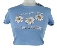 Nové - Dámské světlemodré crop tričko s kytičkami Pull&Bear 