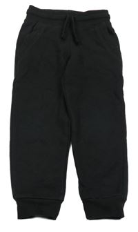 Černé tepláky Primark