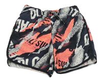 Tmavomodro-bílo-růžové plážové kraťasy s nápisy 