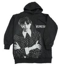 Tmavošedá dlouhá mikina s Wednesday a kapucí 