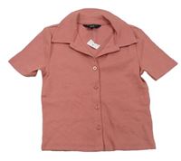 Starorůžové žebrované propínací crop tričko s límečkem New Look