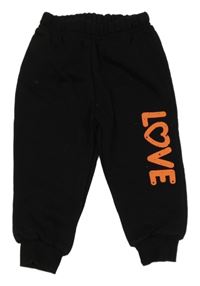 Černé teplé tepláky s nápisem 