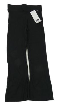 Nové - Černé žebrované flare legíny F&F
