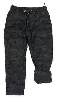 Tmavošedo-černé army šusťákové zateplené kalhoty C&A