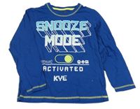 Modré pyžamové triko s nápisem 