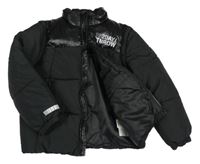 Černá prošívaná šusťáková zimní bunda s nápisy LINDEX