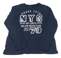 Tmavomodré triko s nápisem Pepperts!