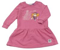 Růžové teplákové šaty se Skye Lupilu