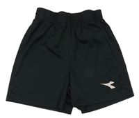 Černé sportovní kraťasy Diadora