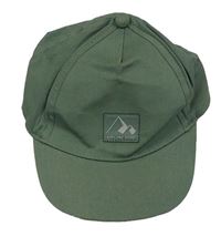 Khaki plátěná kšiltovka s horami F&F