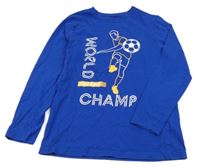 Tmavomodré triko s fotbalistou a nápisy Primark