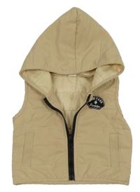 Béžová šusťáková prošívaná zateplená vesta s nášivkou a kapucí Shein