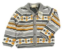 Nové - Šedo-bílo-okrový vzorovaný podšitý propínací svetr Lupilu