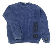 Modrý svetr s nápisem H&M