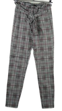 Dámské černo-bílo-červené vzorované tregíny s páskem Shein 