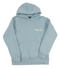 Světlemodrá mikina s nápisy a kapucí 