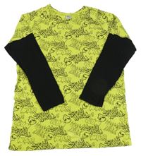 Světlezeleno-černé triko s mimozemšťany a nápisy Y.F.K.