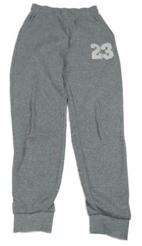 Šedé melírované tepláky s číslem