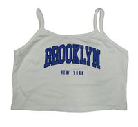 Bílý crop top s nápisem Shein