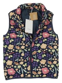 Nové - tmavomodro-barevná květovaná šusťáková zateplená vesta Name it