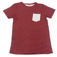 Tmavomodro-červené pruhované tričko s kapsou Reserved