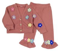 2Set - Růžový žebrovaný propínací svetr s 3D květy + pletené kalhoty s volánky 