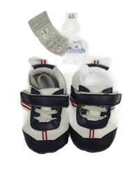 Nové - bílo-tmavomodré capáčky 