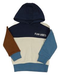 Tmavomodro-bílo-hnědá mikina s nápisem a kapucí C&A