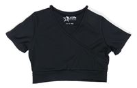 Černé sportovní crop tričko Peacocks