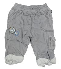 Světlešedé zateplené manšestráky s nášivkami  