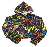 Černo-barevná crop mikina s nápisy a kapucí Shein