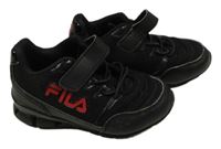 Černé textilno/koženkové botasky s logem FILA vel. 25
