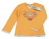 Nové - oranžovo-bílé triko s nápisem a vzorem a motýlkem C&A