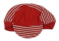 Červeno-pruhovaná čepice s kšiltem