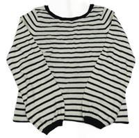 Bíločerný pruhovaný crop svetr