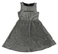 Stříbrné šaty s nápisem Page one young