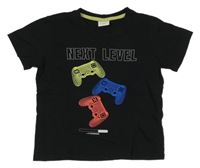 Černé tričko s ovladači Y.F.K.