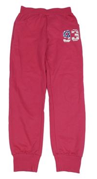 Malinové tepláky s číslem 