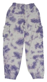 Fialovo-světlerůžovo-bílé batikované cargo tepláky PRIMARK