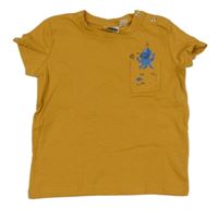 Okrové tričko s chobotnicí a kapsou Lily & Dan