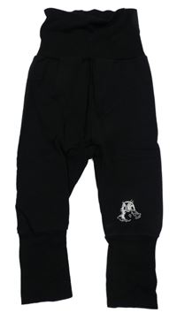 Černé tepláky s tuleněm