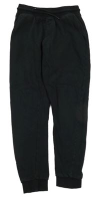 Černé tepláky George