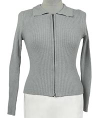 Dámský šedý žebrovaný propínací crop svetr s límečkem 