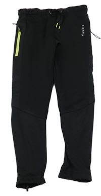 Černé sportovní kalhoty s logem kipsta